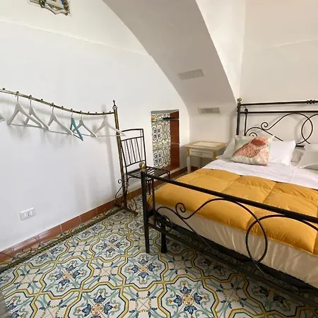 Holiday home Antico Sentiero Casa